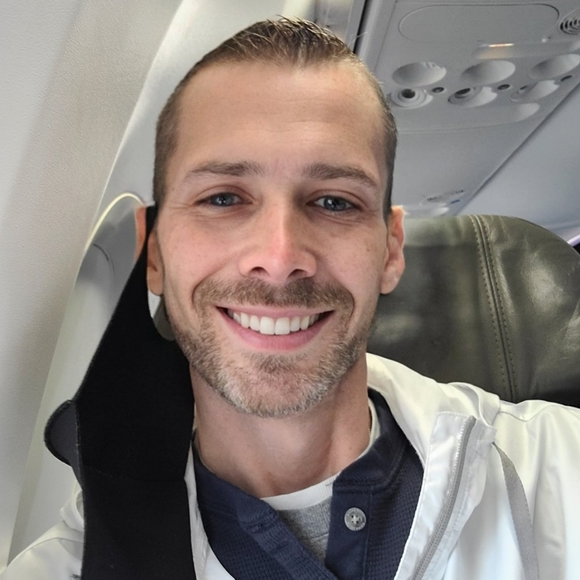 Meet your Posher, Brandon - Picture 2 of 11